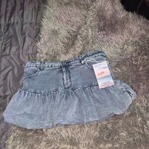 Lilac Sunset Demin Mini Skirt Size XL with Pockets New with Tag